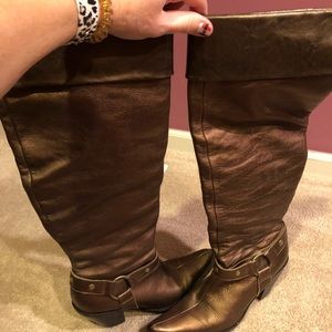 Bronze leather boots